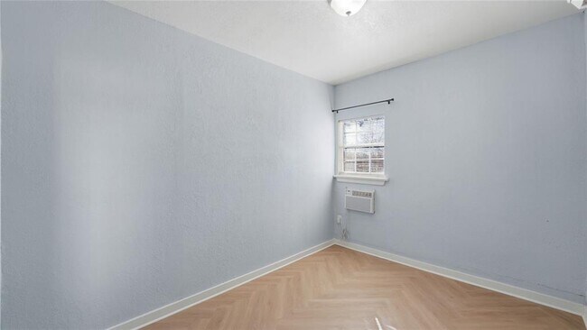 Building Photo - 234 Princeton Ave