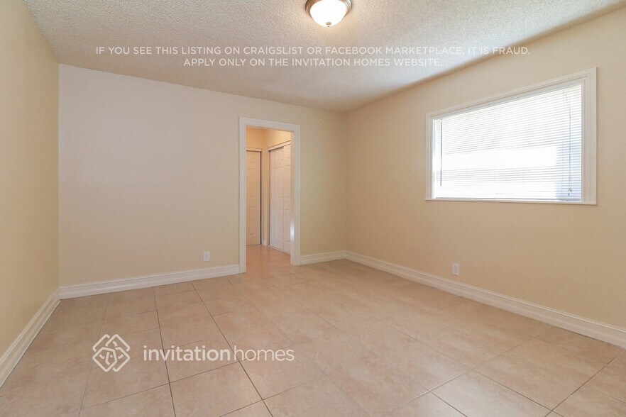 Building Photo - 22816 SW 65th Way