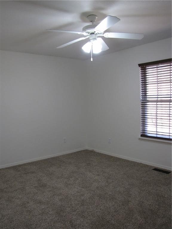 Building Photo - 70 Merritt Dr