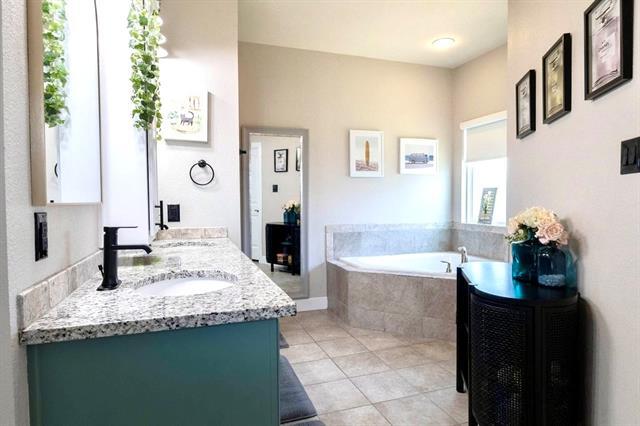 Building Photo - 132 Foxtrot Ln