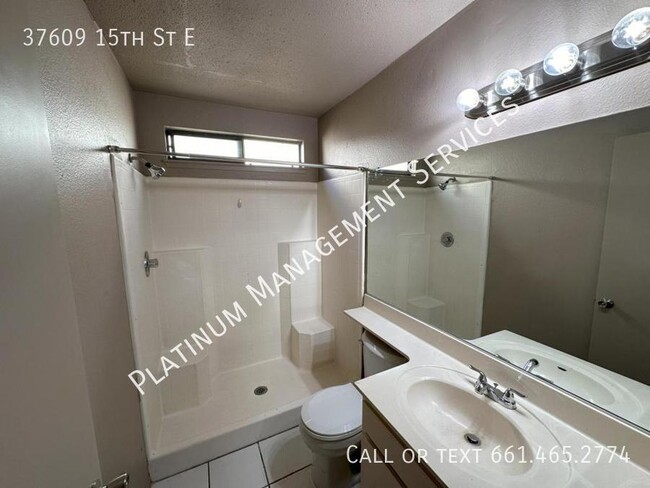 Building Photo - 37609 15th St E