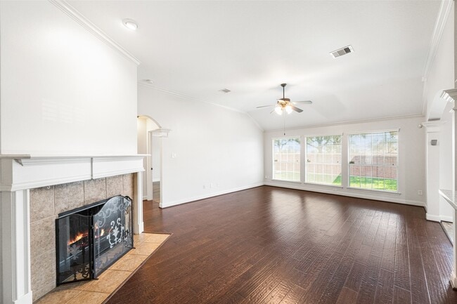 Building Photo - 12806 Winter Springs Dr
