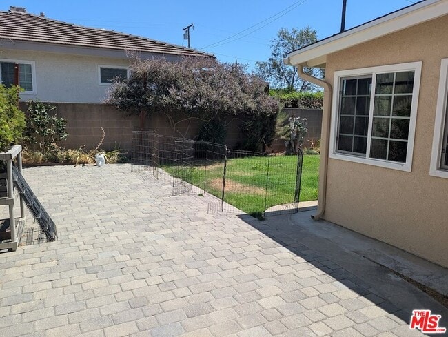 Building Photo - 1308 S Montebello Blvd