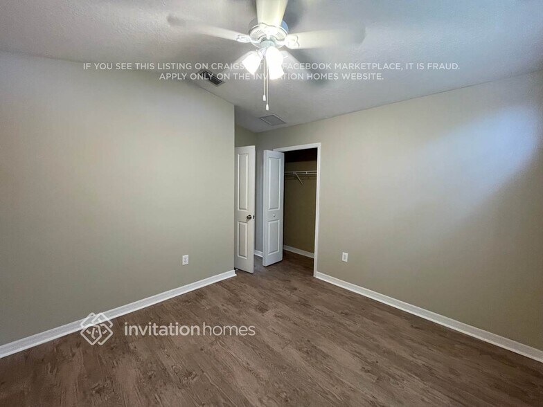 Building Photo - 24853 Siena Dr
