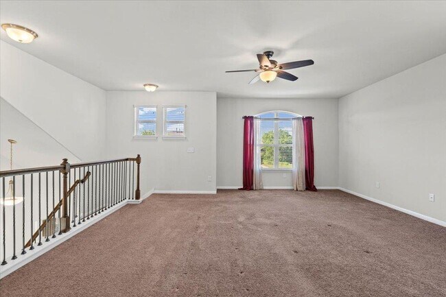 Building Photo - 9703 Sunny Swan Ct