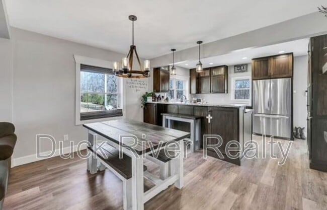 Building Photo - 4406 Akin Ridge Rd