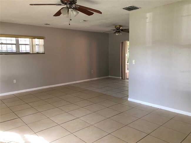 Building Photo - 7069 Scrub Oak Ln