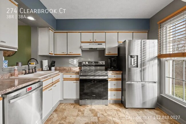 Building Photo - 274 Clearbrook Ct