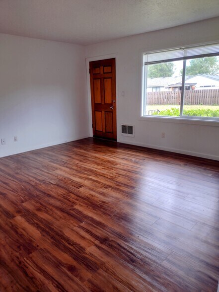 Building Photo - 23029 NE Arata Rd