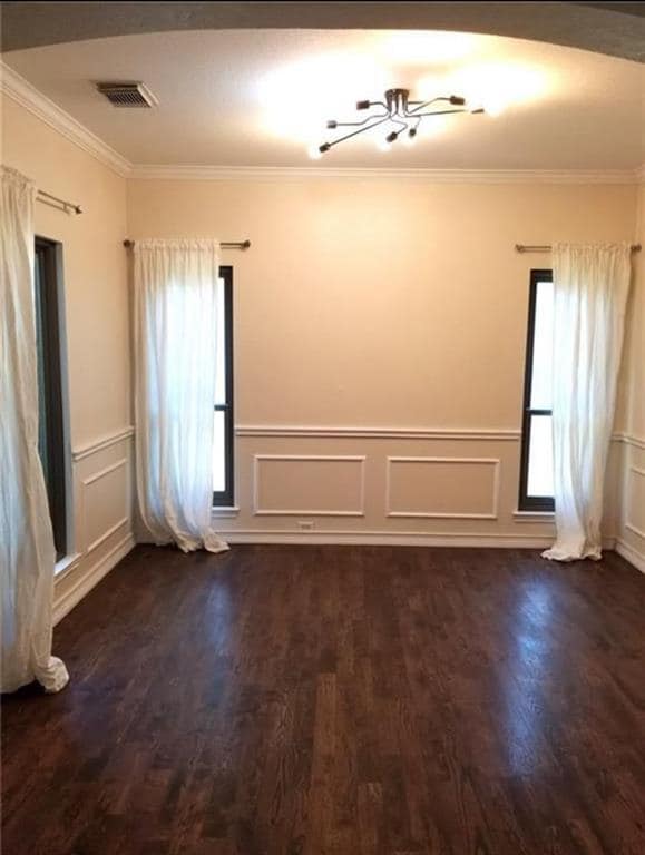 Building Photo - 406 Settlers Valley Dr