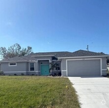 Building Photo - 25197 Alcazar Dr