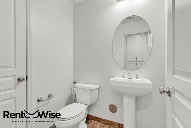 Building Photo - 25425 Huntwood Ave