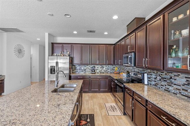 Building Photo - 985 Fallcreek Point