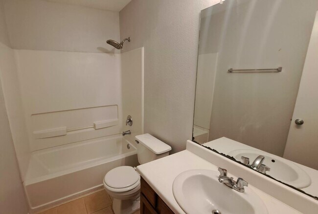 Building Photo - 955 Verde Trails Dr