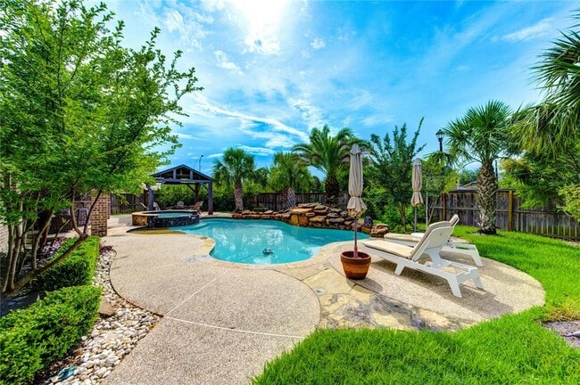 Building Photo - 27818 Pinpoint Crossing Dr