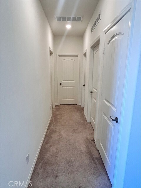 Building Photo - 28822 Horsetail Cir
