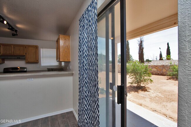 Building Photo - 11726 Stone Castle Dr