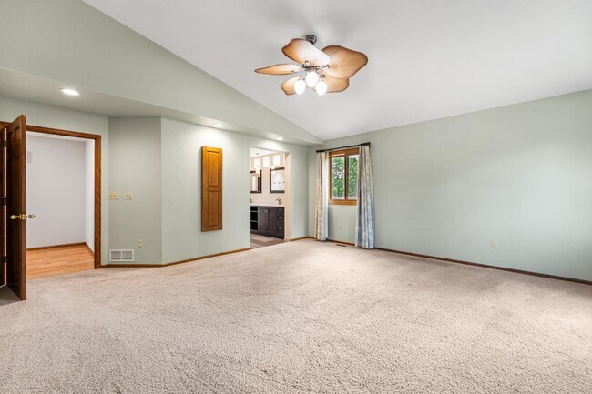 Building Photo - 12540 W 86th Ave