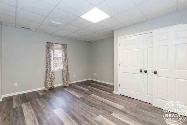 Building Photo - 810 Tacy Pl