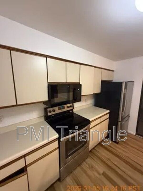 Building Photo - 101 Finley Forest Dr