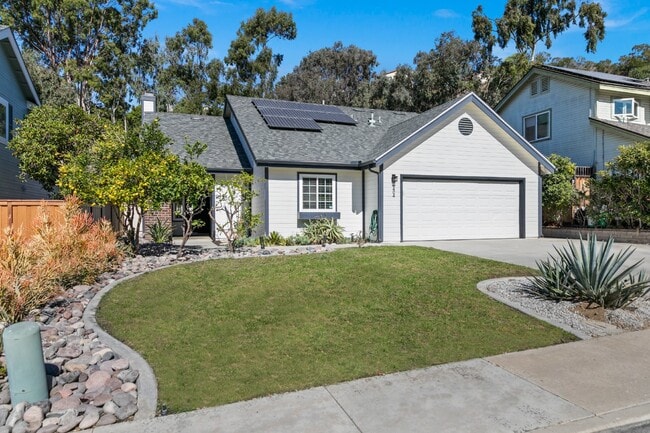 Building Photo - Modern Eco-Friendly Oasis in Central San D...