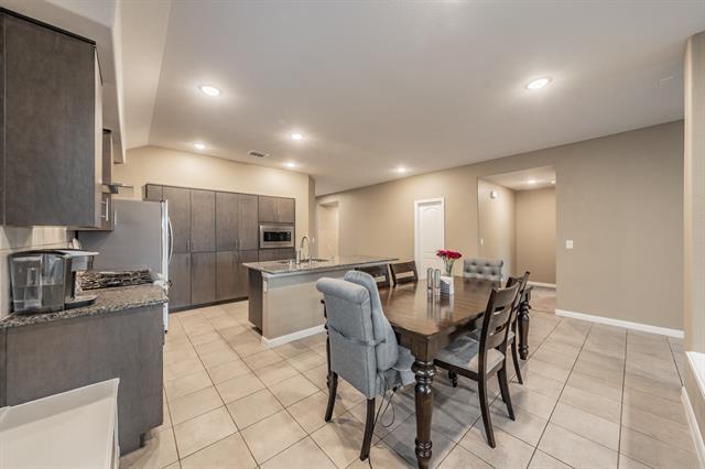 Building Photo - 1116 Kingbird Ln