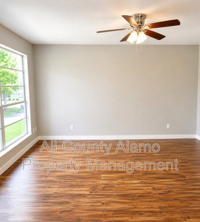 Building Photo - 429 Zachry Dr
