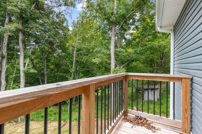 Building Photo - 2645 UNIT B Bell St