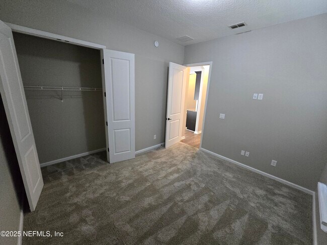 Building Photo - 204 Balvenie Dr