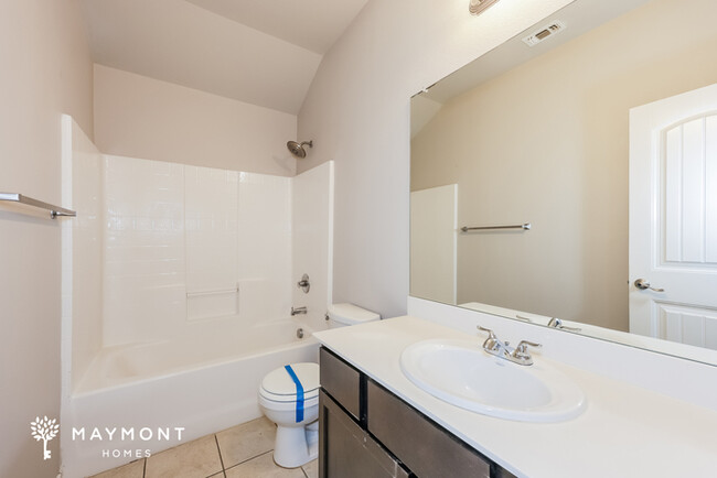 Building Photo - 9120 Abaco Way