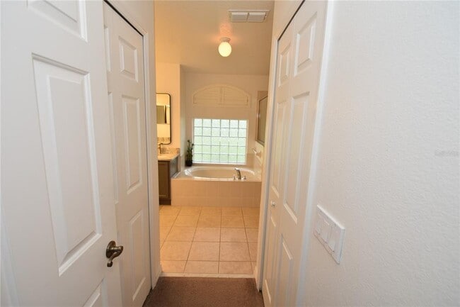 Building Photo - 192 Pine Grove Dr