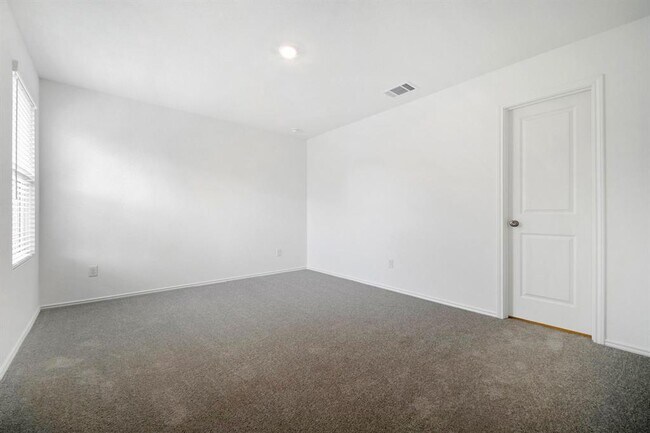 Building Photo - 23437 Firelight Dr