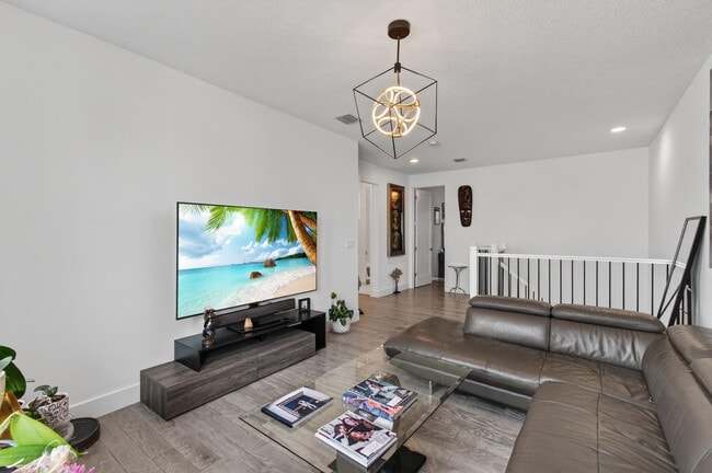Building Photo - 17222 Blue Bayou Dr