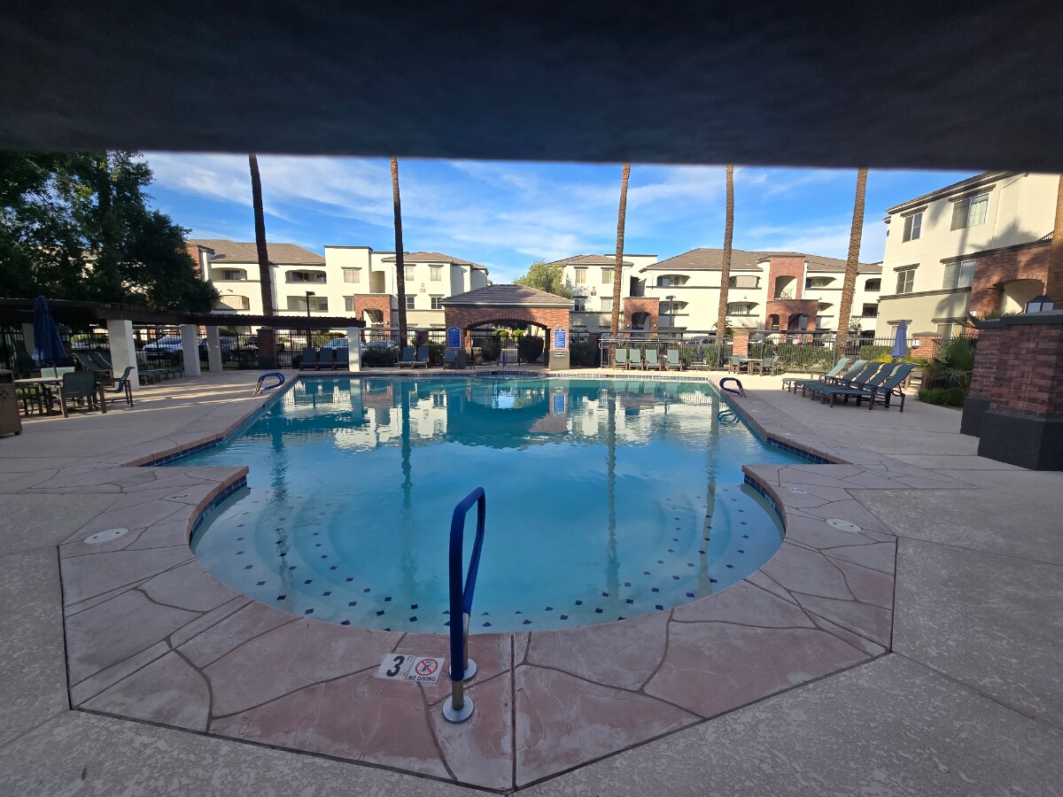 Building Photo - 3302 N 7th St