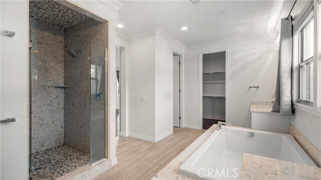 Building Photo - 136 Coyote Brush