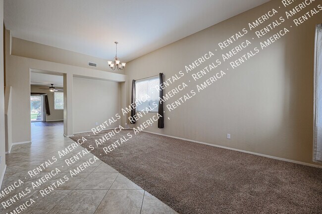 Building Photo - 39821 N Thunder Hills Ln