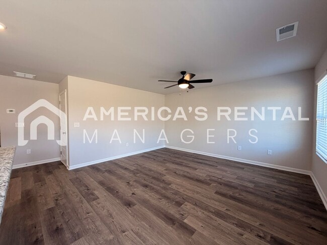 Building Photo - Brand New Living at Driftwood Townhomes!