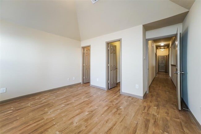 Building Photo - 2422 Jonahs Wy