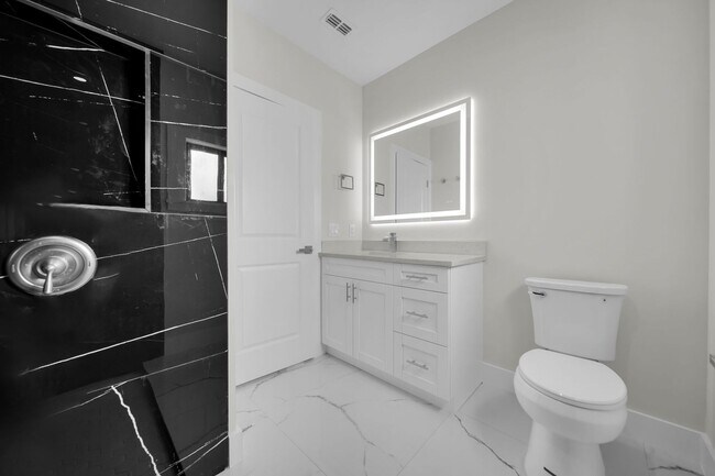 Building Photo - Brand-New Home in Lehigh Acres – Move-In Ready! FL 33974. Qualify for a deposit-free option and s...