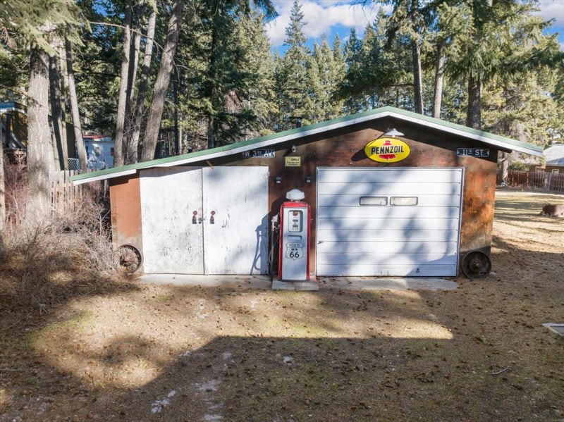 Building Photo - 191 Stoner Creek Rd