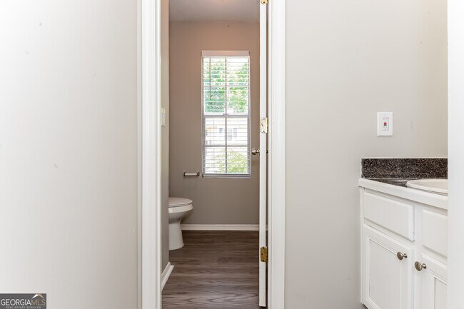 Building Photo - 2457 Northmill Ln