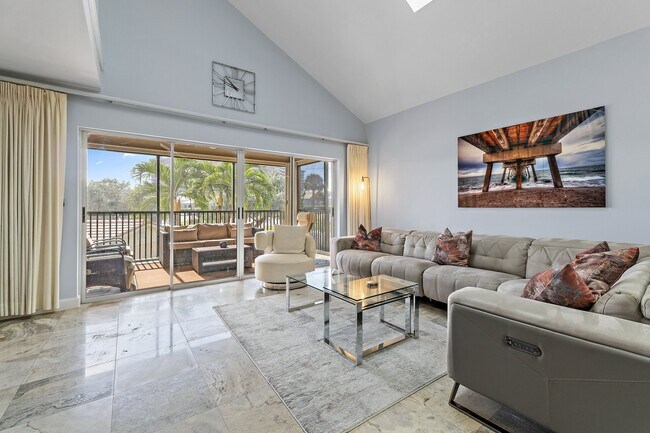 Building Photo - 4161 U.S. Hwy 1