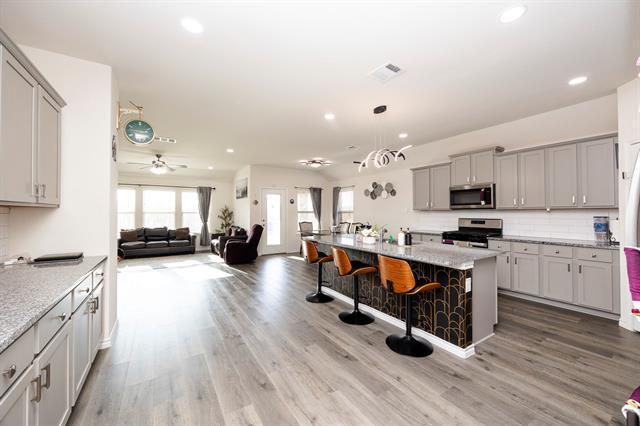 Building Photo - 3229 Trails End Rd