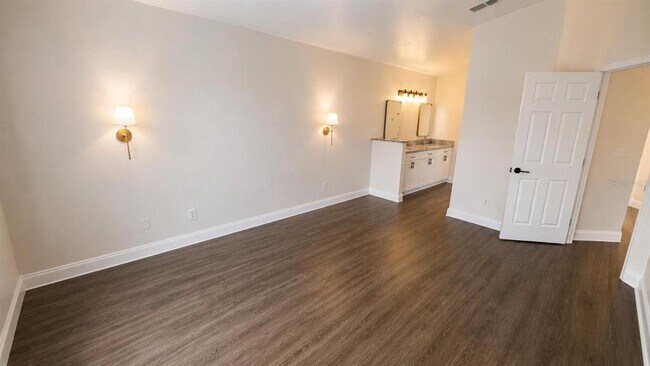 Building Photo - 1712 Erin Brooke Dr