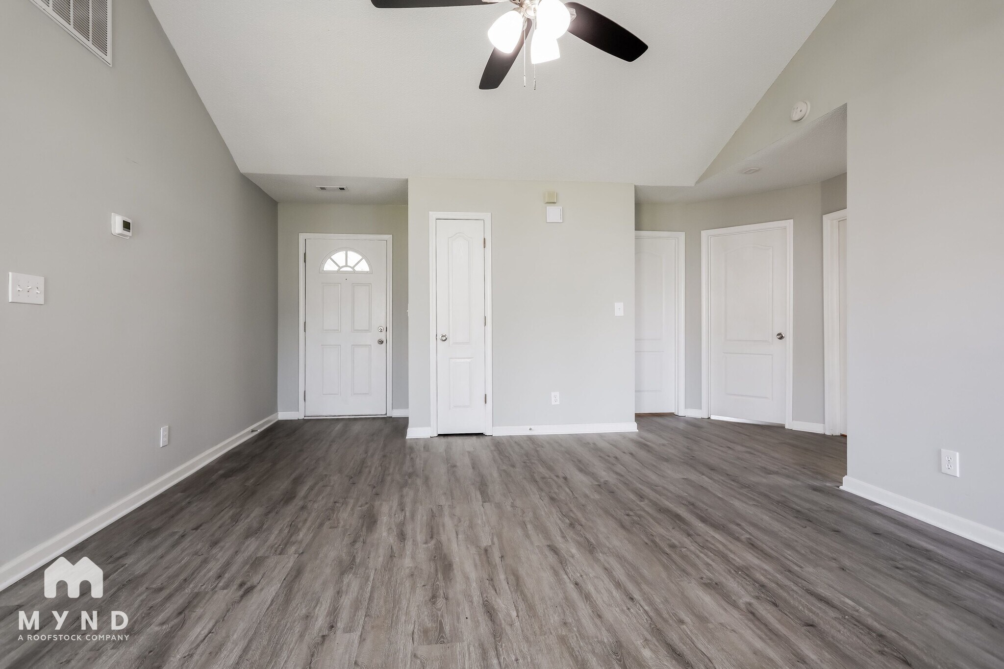 Building Photo - 403 Sunny Field Ct