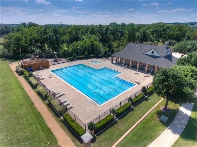 Building Photo - 1107 Whispering Oaks Dr