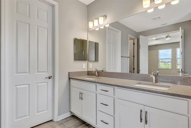 Building Photo - 5825 Millennium Silver Ct