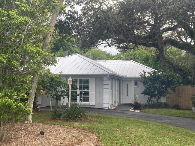 Building Photo - 1435 Wyn Cove Dr
