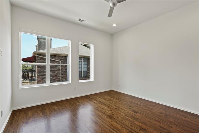 Building Photo - 6250 Oram St