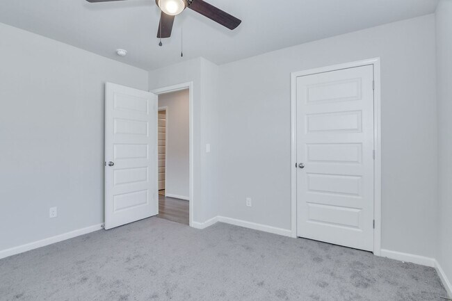 Building Photo - 4 Bedroom Minutes from Fort Eisenhower!